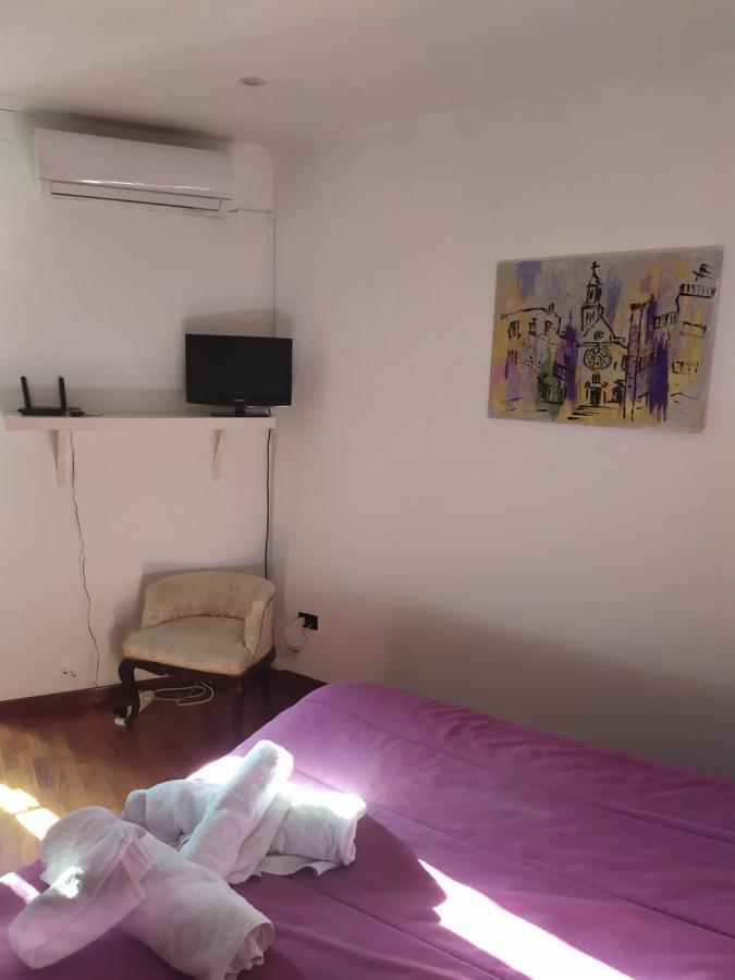 La Piu Bella In Old Town Apartman Bari Kültér fotó