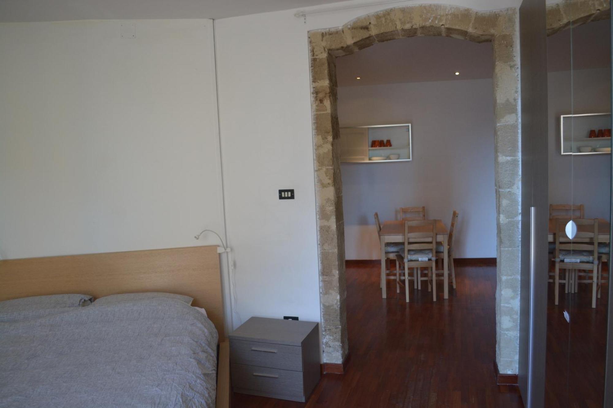 La Piu Bella In Old Town Apartman Bari Kültér fotó