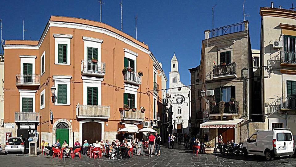 La Piu Bella In Old Town Apartman Bari Kültér fotó