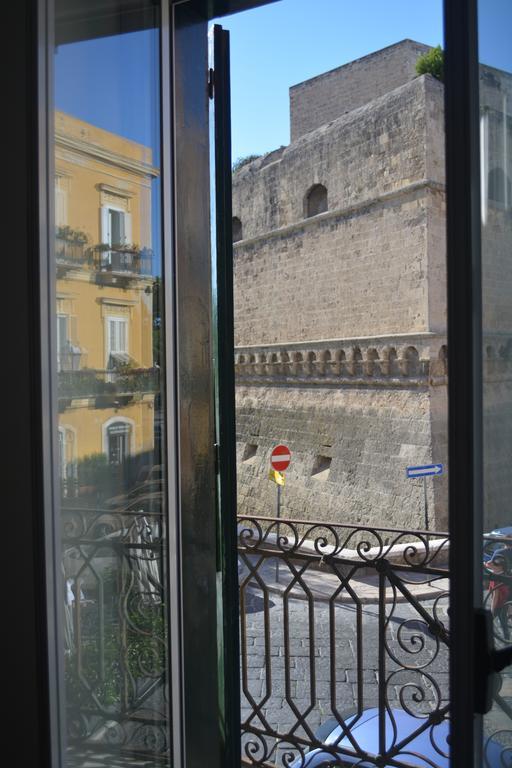 La Piu Bella In Old Town Apartman Bari Kültér fotó
