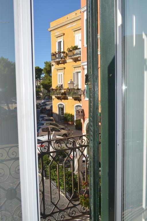 La Piu Bella In Old Town Apartman Bari Kültér fotó
